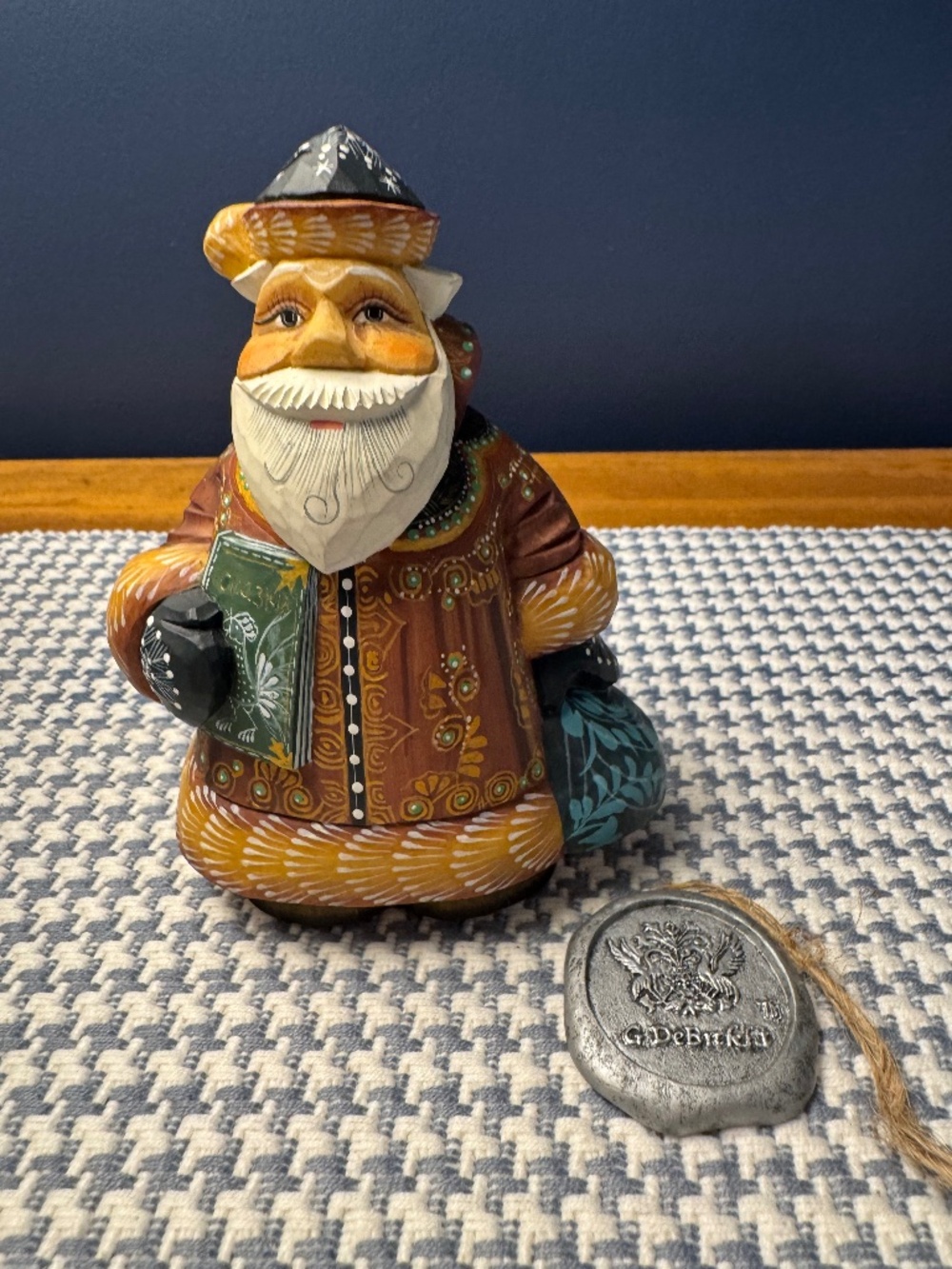 G. DeBrekht Librarian Santa - Derévo Collection 2001 - Limited Edition